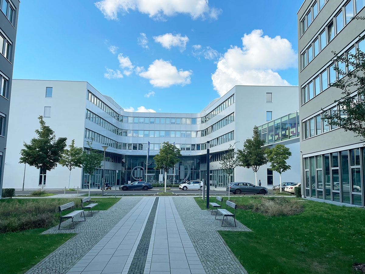 Berlin - Allianz Campus - Adlershof / Bild 1